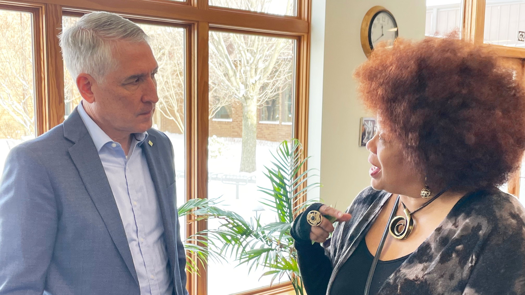 Everence President and CEO Ken Hochstetler speaks with renowned vocalist, composer and educator Ruth Naomi Floyd.