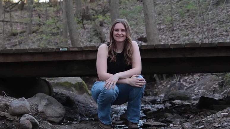 Lillian-Ediger, Scholarship winner