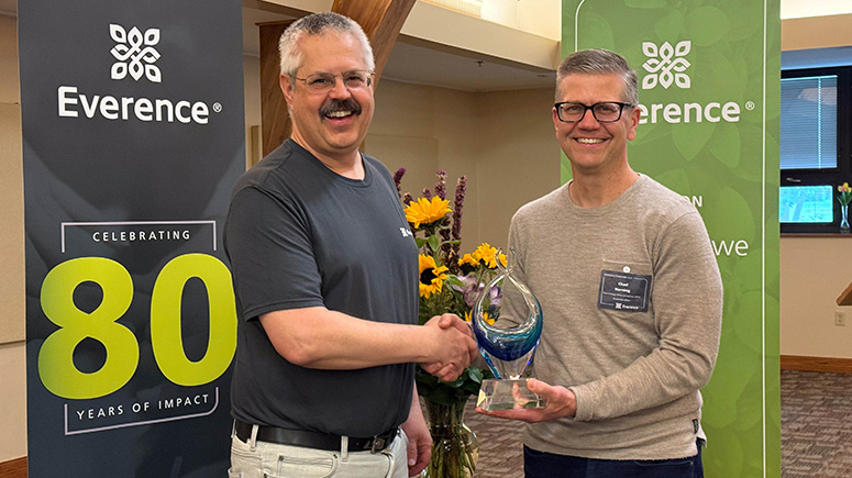Lyle Miller receives President