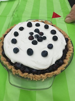 Fresh blueberry pie