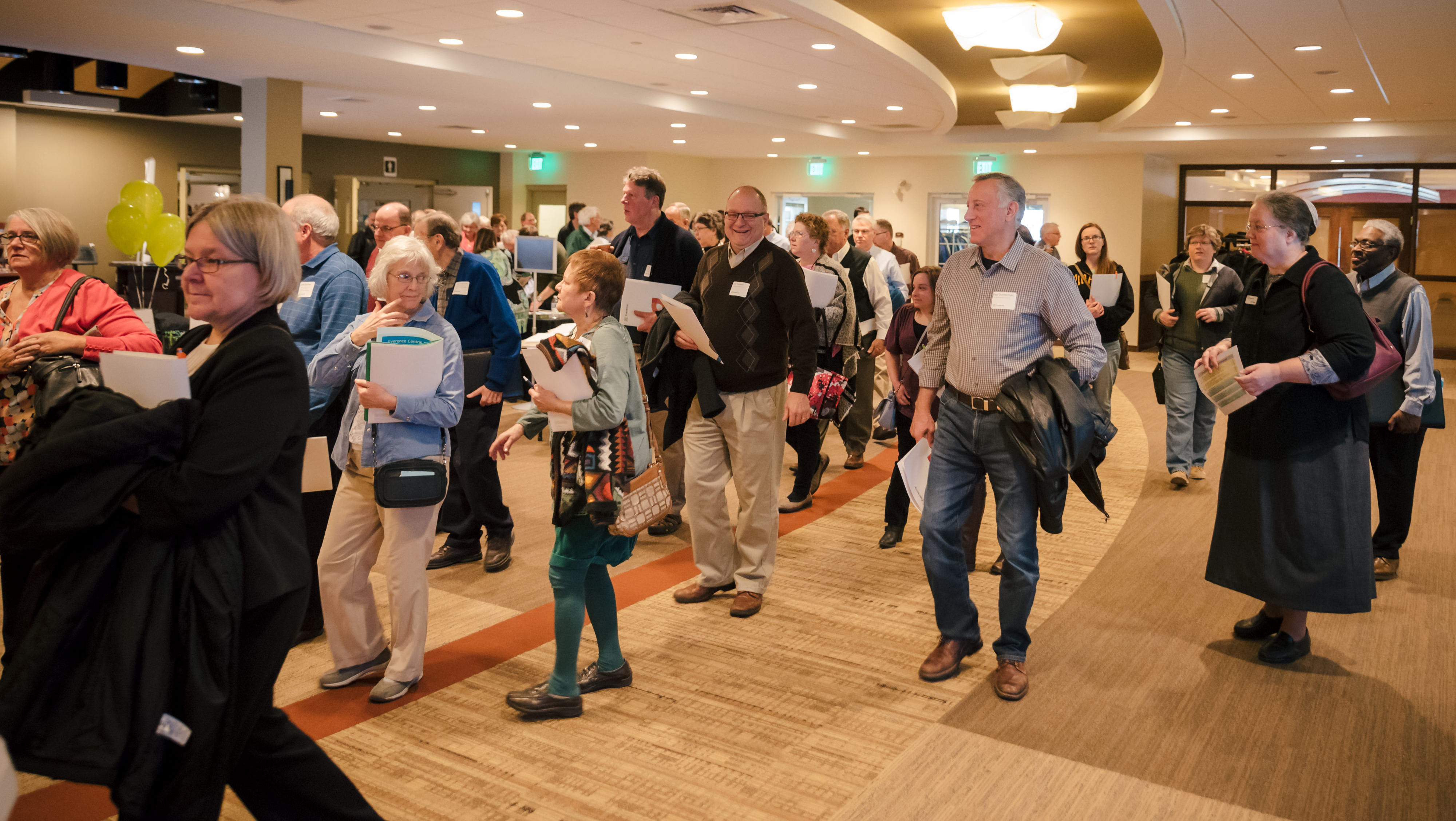 Stewardship-University-2019_Participants-mingling_550x310