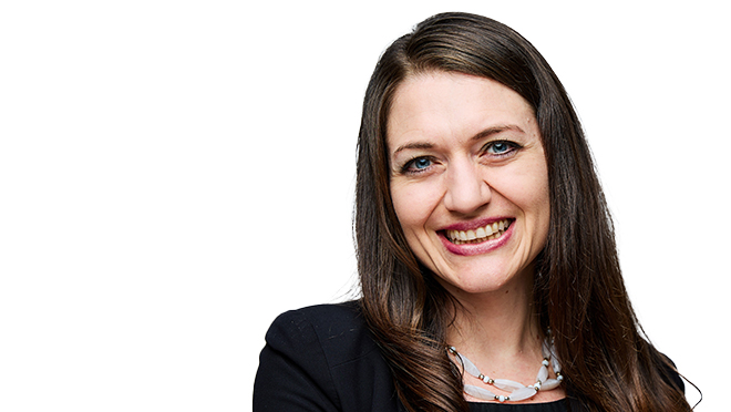 Annie Messer headshot