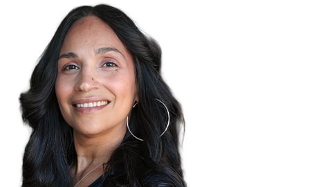 Flora Gonzalez, Branch Manager, Everence Federal Credit Union